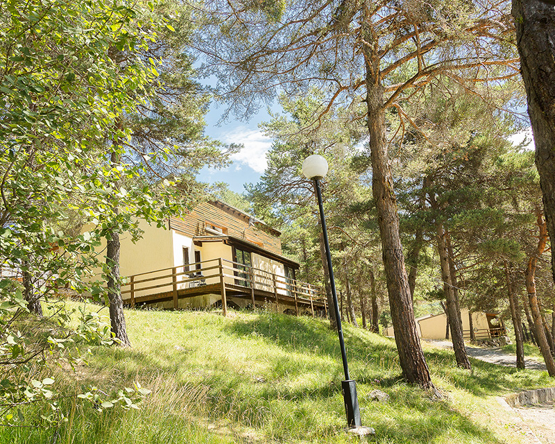 Location hébergement Montclar 04