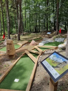 Mini-golf